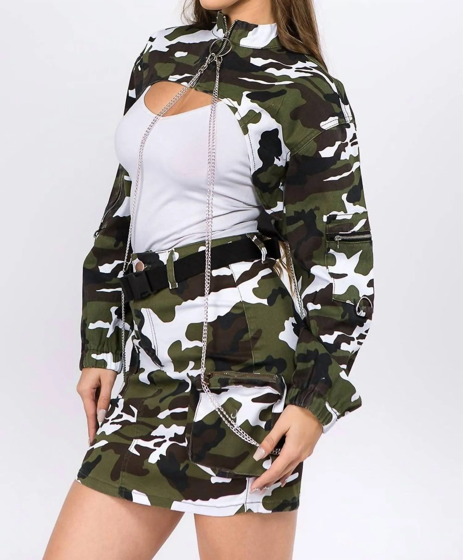 American Bazi - Edgy camo cropped jacket with chains