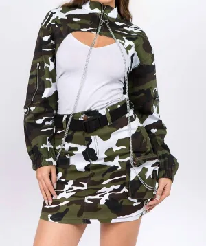 American Bazi - Edgy camo cropped jacket with chains