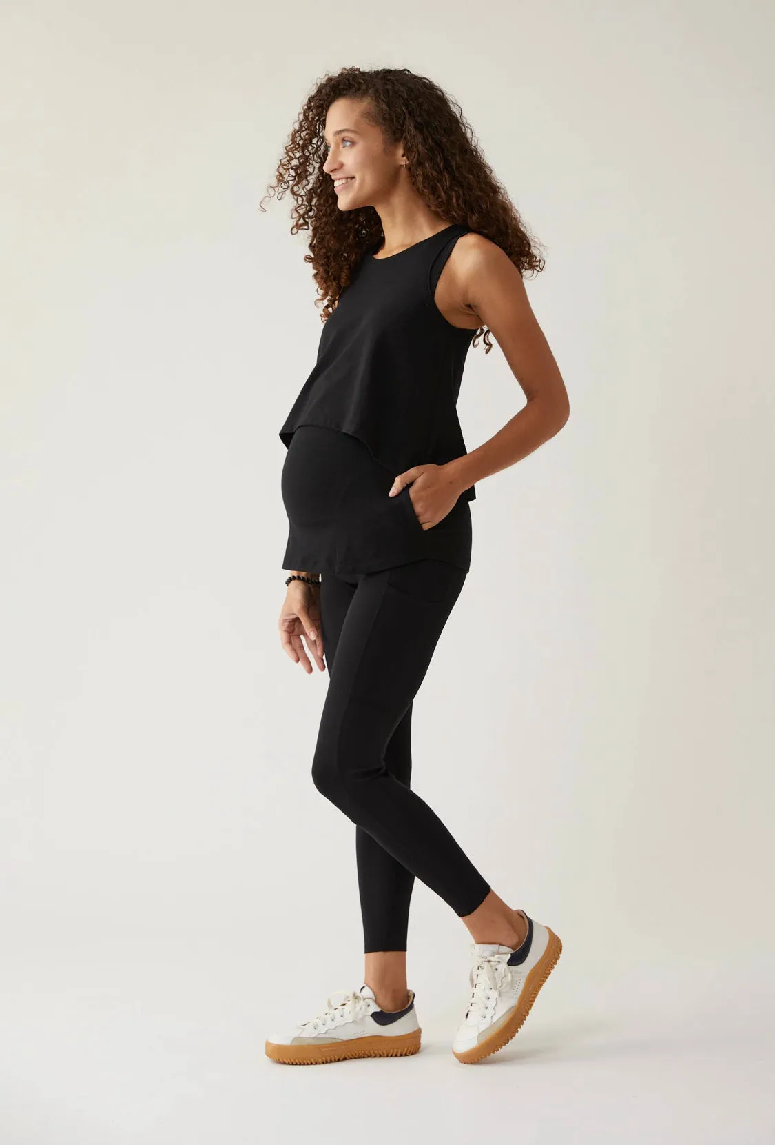 Darity Hero - Double Layer Hands Free Nursing & Pumping Top - Onyx