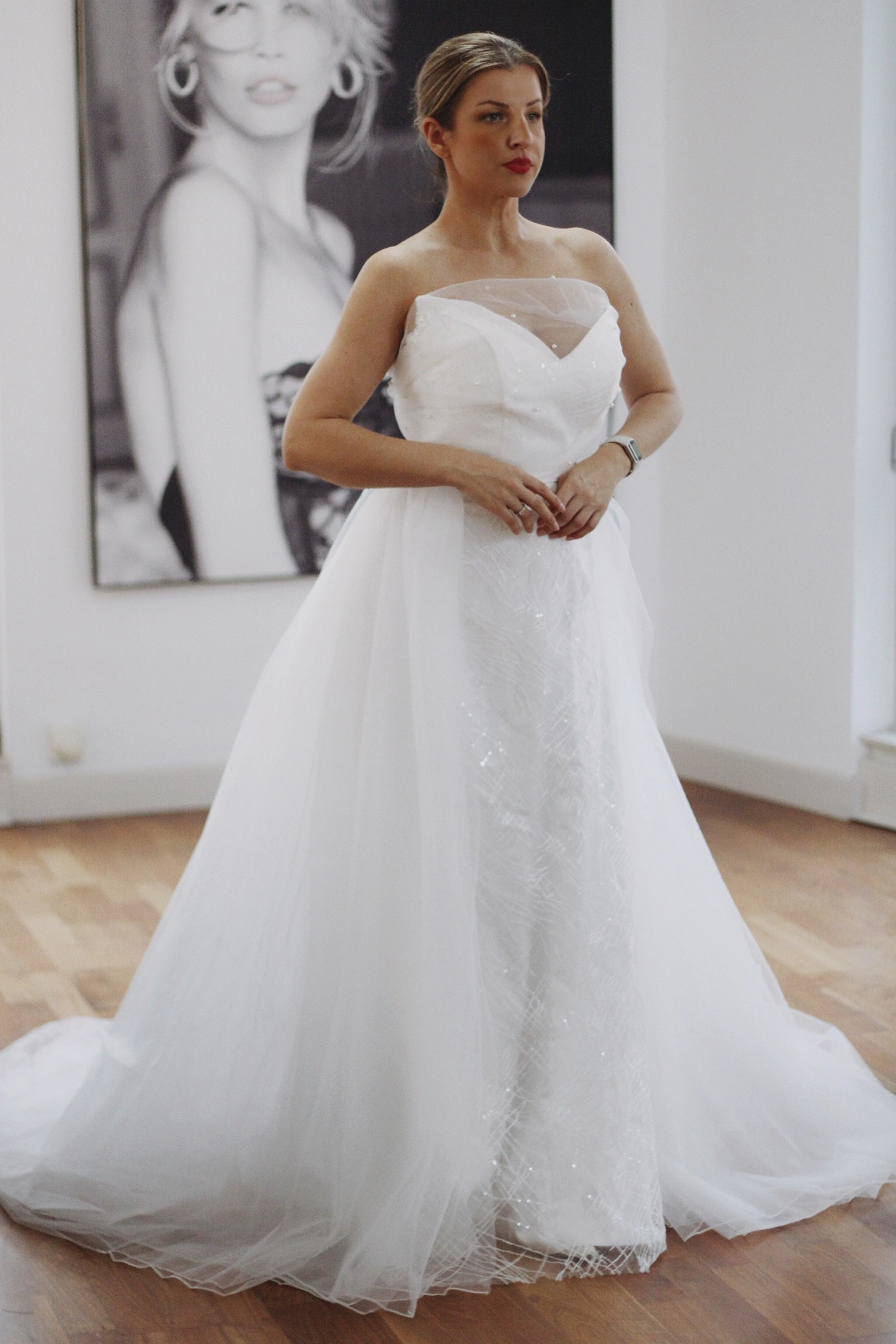 Detachable Bridal Tulle Overskirt