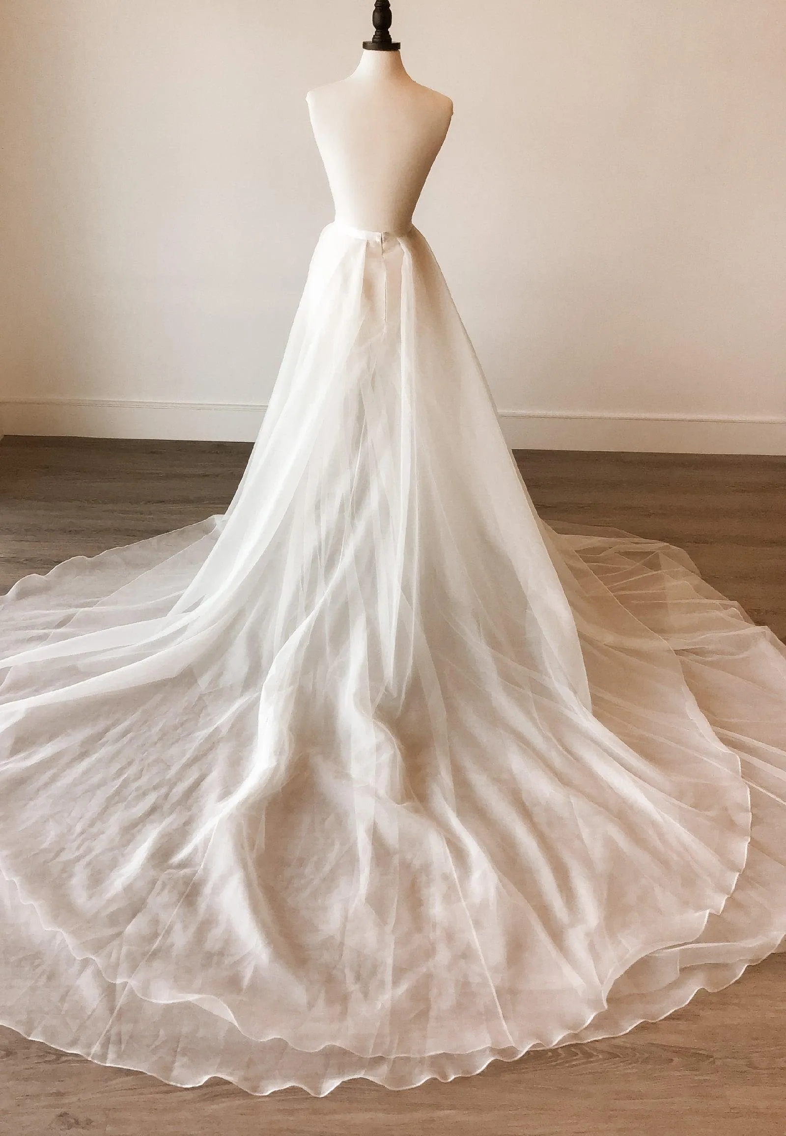 Detachable Bridal Tulle Overskirt