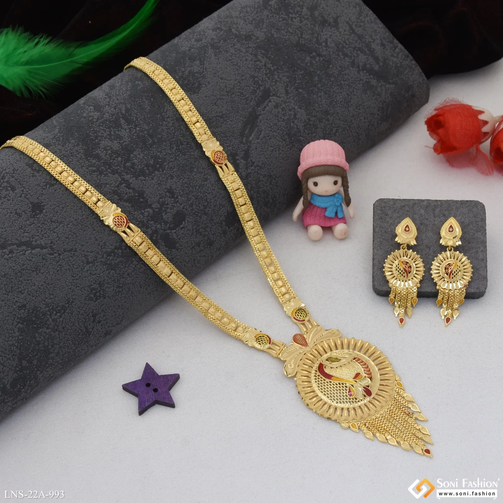 Eye-Catching Design Gold Plated Necklace Set for Women - Style A993