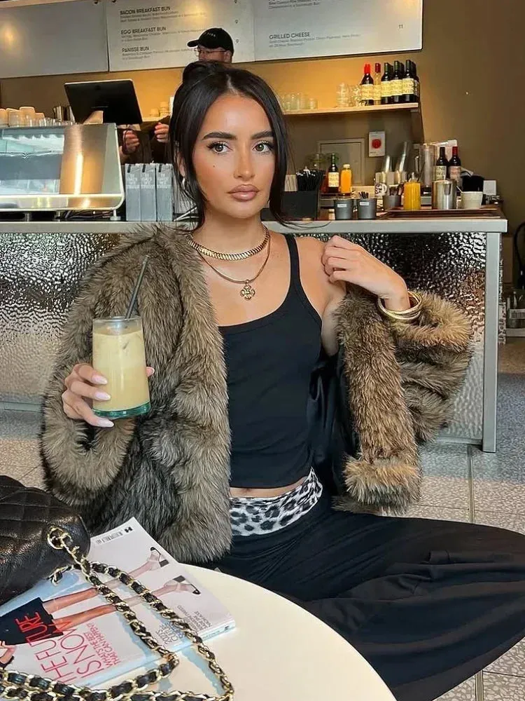 Fashionkova Christmas Gift Outfit Luxurious Classic Lapel Gradient Warm Faux Fur Coat Chic Lady Loose Fluffy Short Cardigan Jacket 2025 New Woman Streetwear