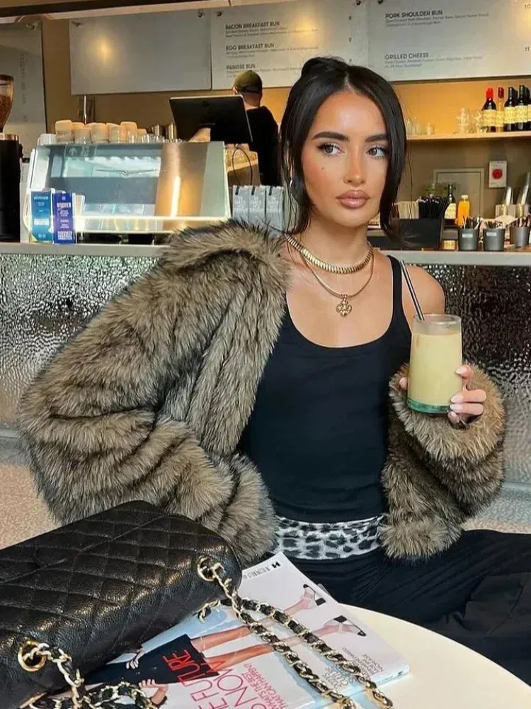Fashionkova Christmas Gift Outfit Luxurious Classic Lapel Gradient Warm Faux Fur Coat Chic Lady Loose Fluffy Short Cardigan Jacket 2025 New Woman Streetwear