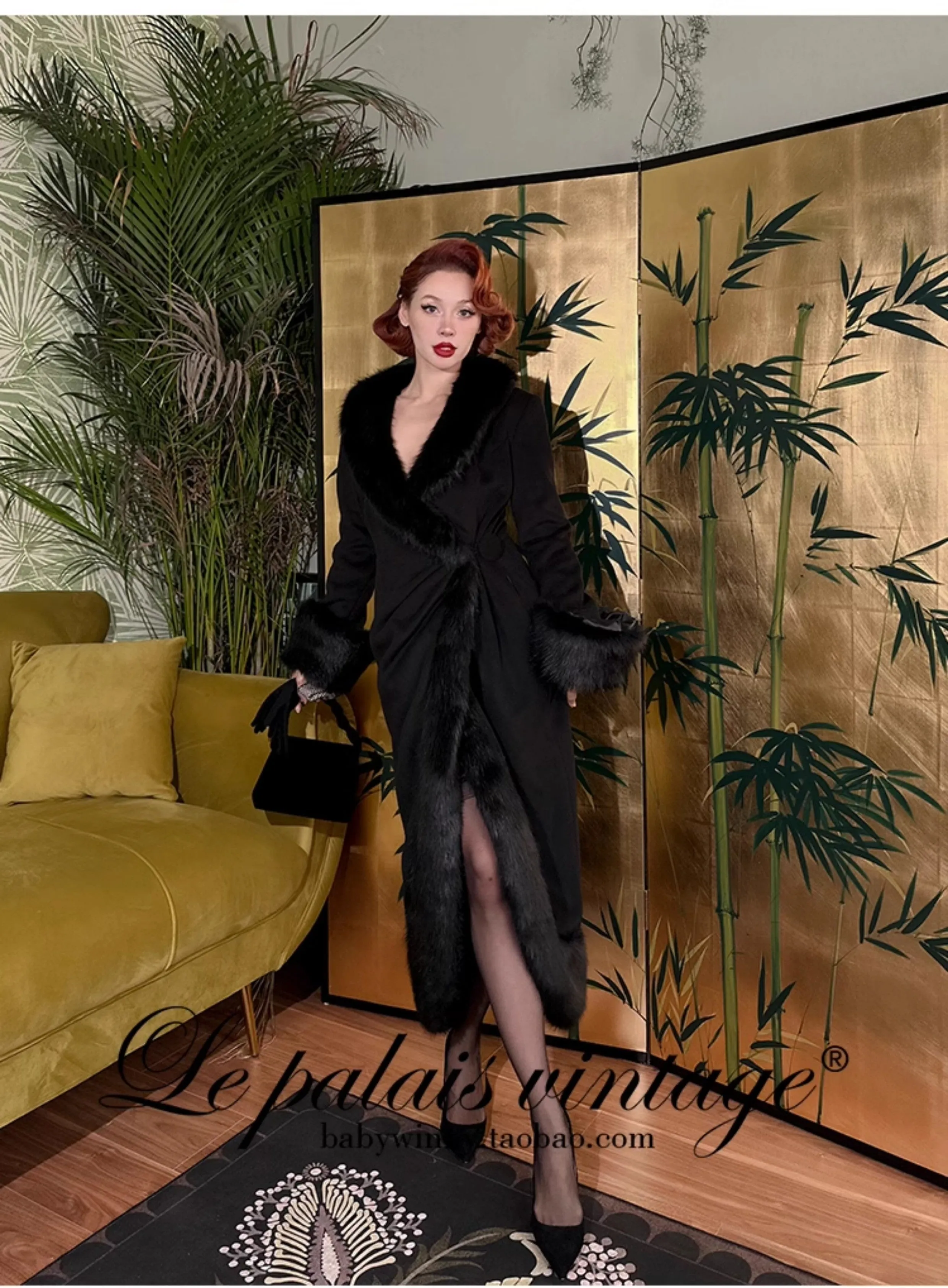 Le Palais Vintage Elegant Black Long Sleeves V-Neck Fox Fur Collar Wrap Jacket-Debra