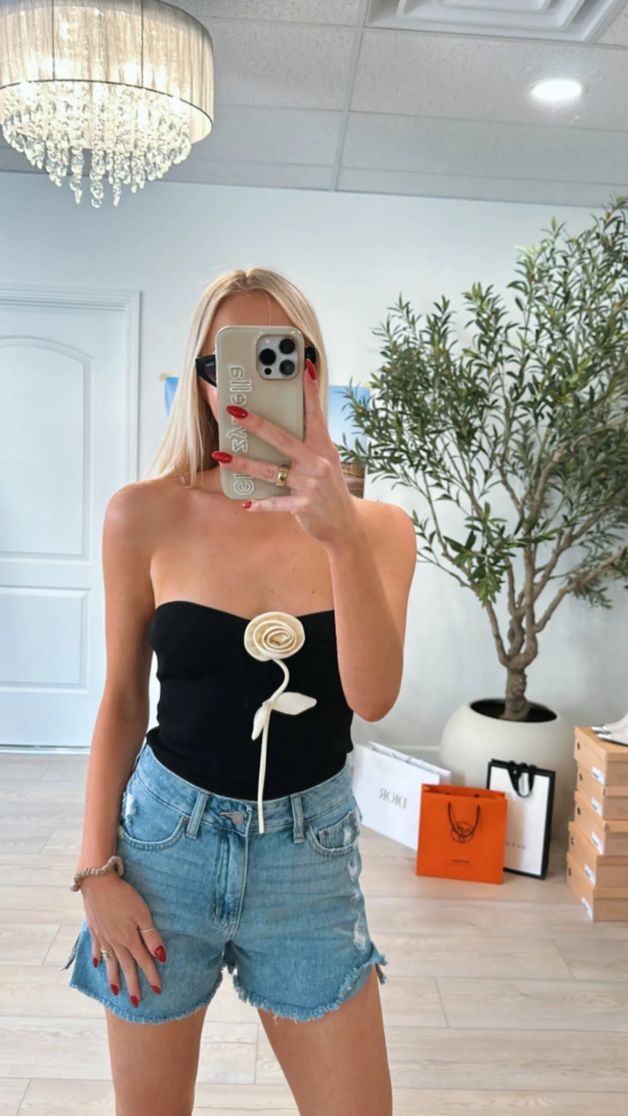 NEW!! Lola Rose Strapless Top