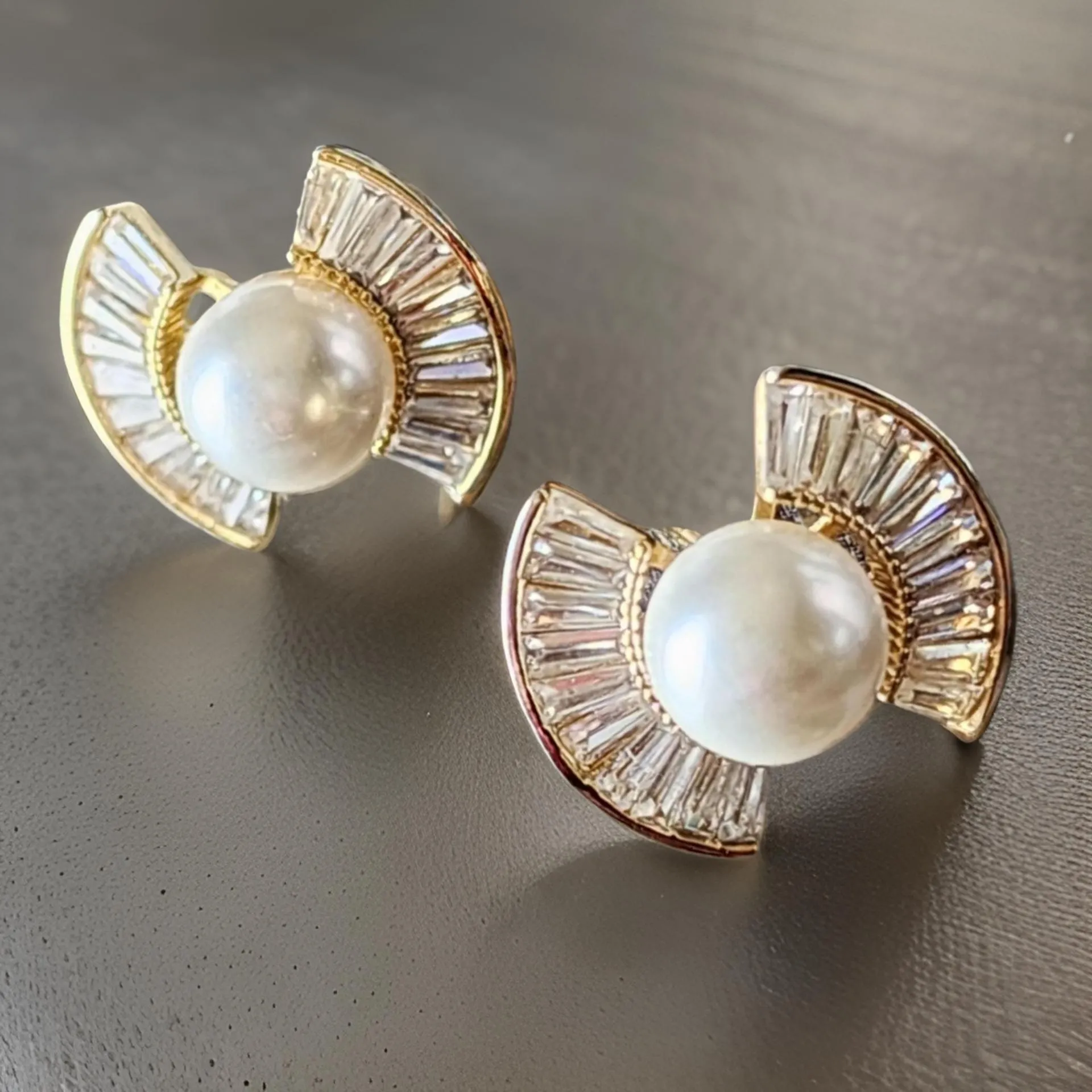 Orb Studs